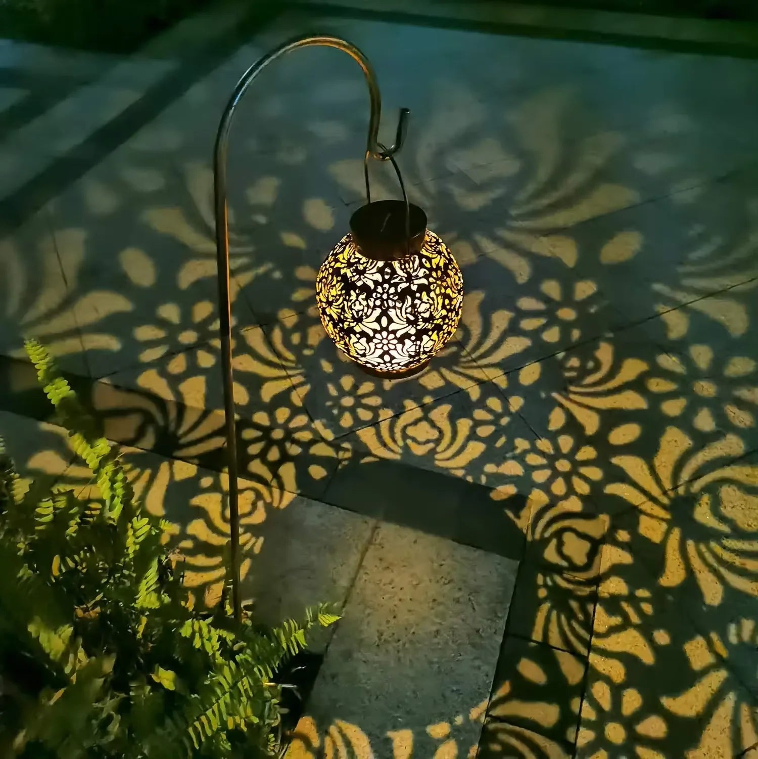 Solar Iron Art Hanging Light – Hollow LED Waterproof Garden Projection Lamp | Gearelo