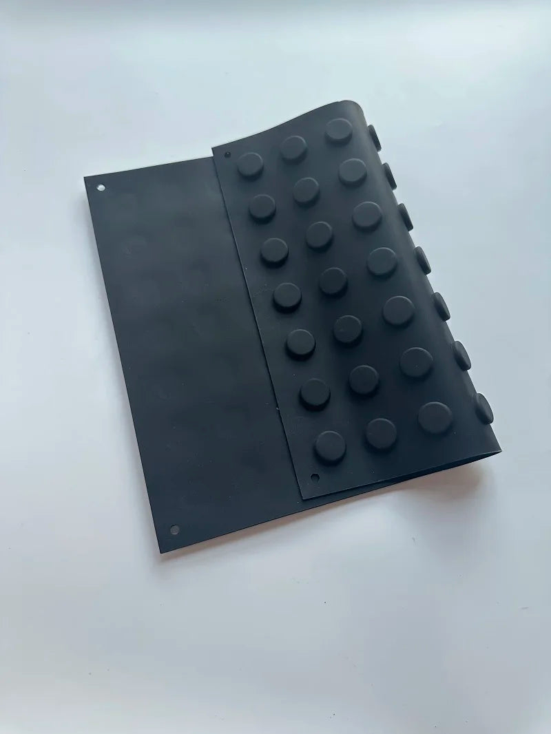 Magnetic Instrument Mat 30×40cm – Autoclavable Reusable Surgical Pad | Gearelo