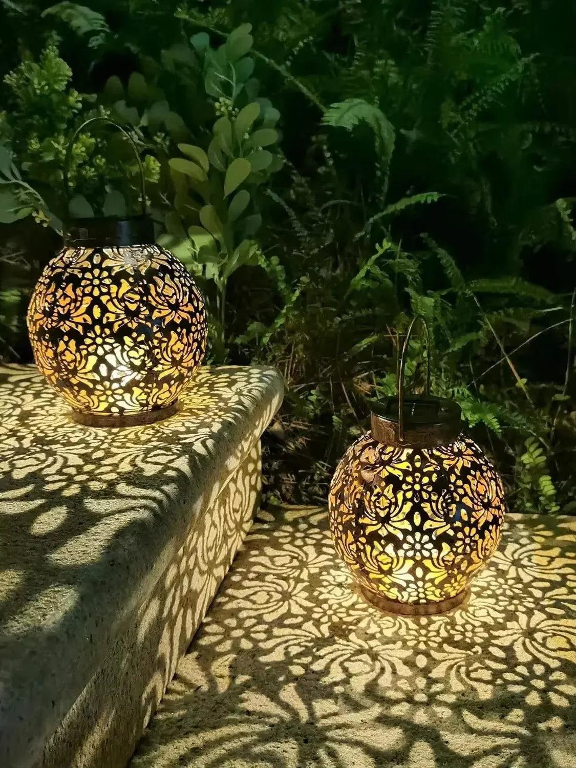 Solar Iron Art Hanging Light – Hollow LED Waterproof Garden Projection Lamp | Gearelo