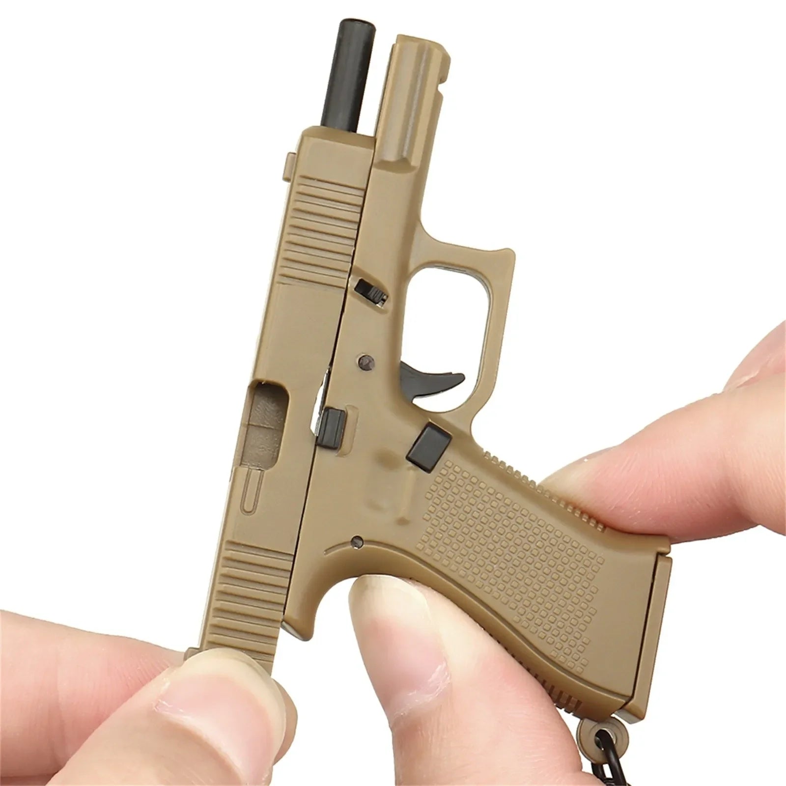 Pistol Keychain Charm – Realistic Miniature Model with Removable Magazine | Gearelo