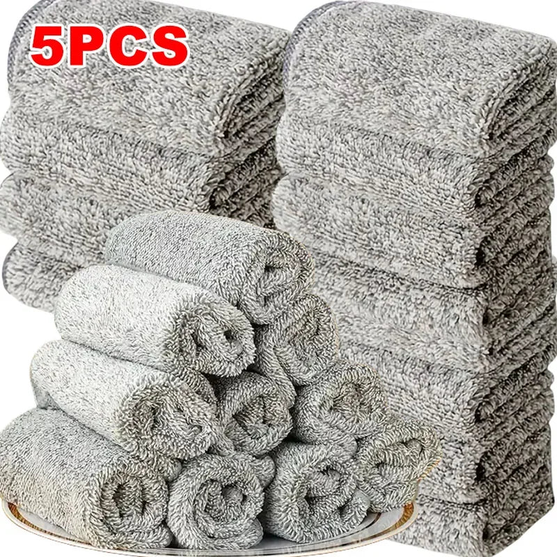 Microfiber Cleaning Cloths – Absorbent Polishing Towels for Car & Kitchen | Gearelo